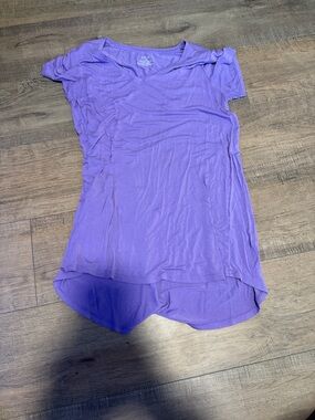 HUE Purple Short-Sleeve V-Neck High-Low Tee
